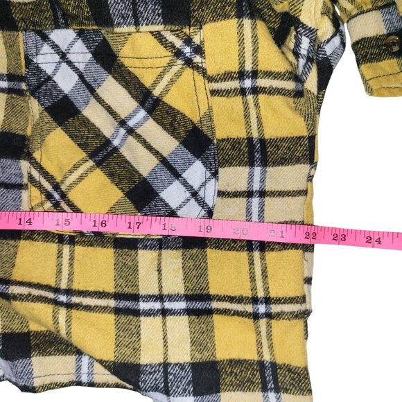 CI SONO | Yellow Plaid Wide Flannel Cropped Top - Picture 7 of 11
